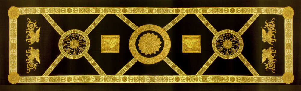 The Metropolitan Club, Black Scarf